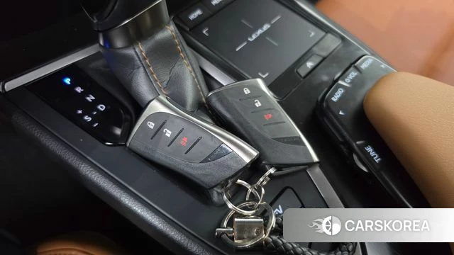 Lexus UX250h id 4899473 из Кореи 7