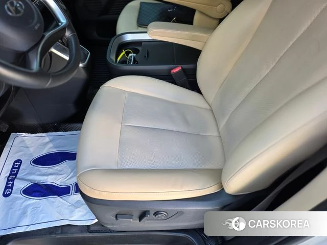 Hyundai Staria id 4992266 из Кореи 7
