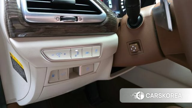 Genesis G90 id 4943673 из Кореи 7