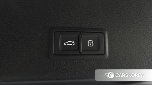 Audi e-Tron id 4936402 из Кореи 7