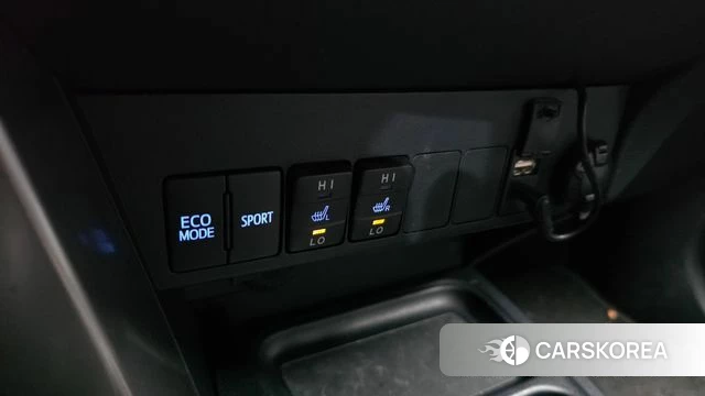 Toyota RAV4 id 4967793 из Кореи 7