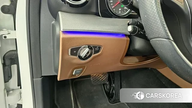 Mercedes-Benz E-Class W213 id 3403238 из Кореи 7