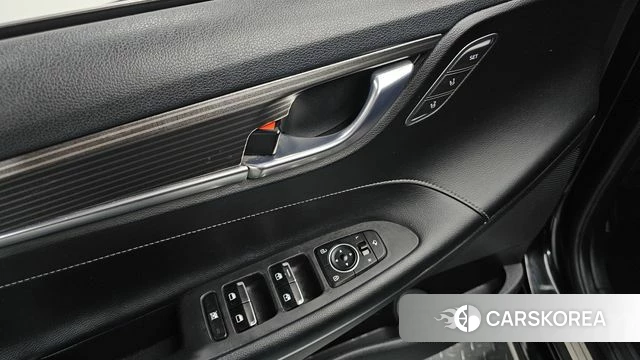 Hyundai Grandeur IG id 5023960 из Кореи 7