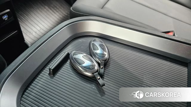 Hyundai Staria id 4950416 из Кореи 7