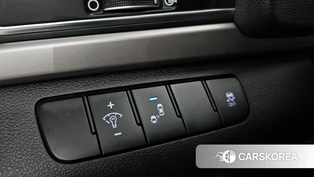 Hyundai Avante AD id 5029382 из Кореи 7