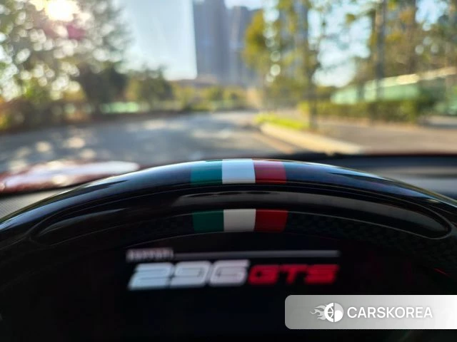 Ferrari 296 GTS id 5045677 из Кореи 7