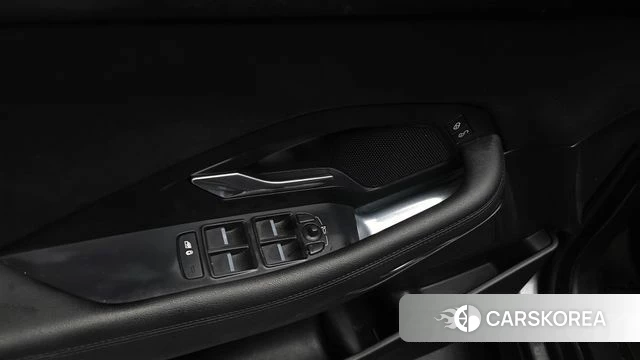 Jaguar E-PACE id 5023716 из Кореи 7