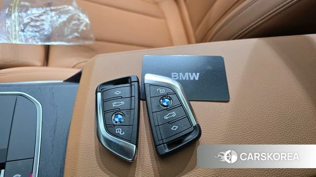 BMW 3 Series (G20) id 4935070 из Кореи 7