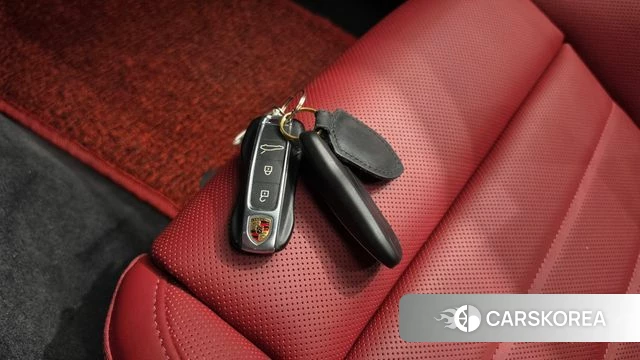 Porsche Panamera (976) id 4985123 из Кореи 7