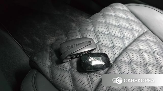 Genesis G90 (RS4) id 5001735 из Кореи 7
