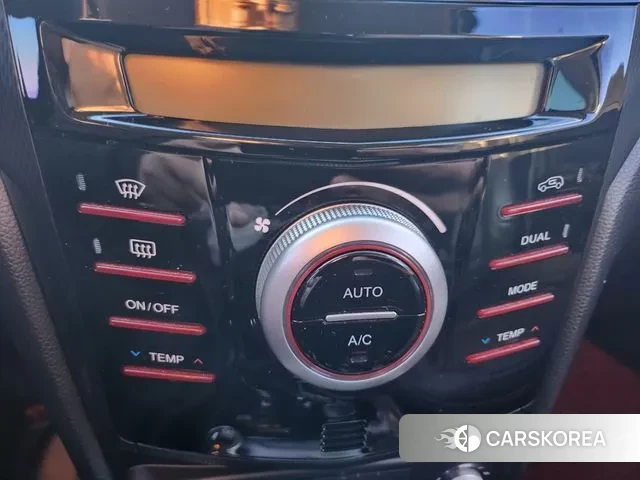 Ssangyong Tivoli Air id 3536220 из Кореи 7