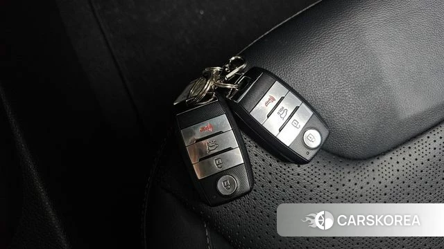 Kia Niro id 4931103 из Кореи 7