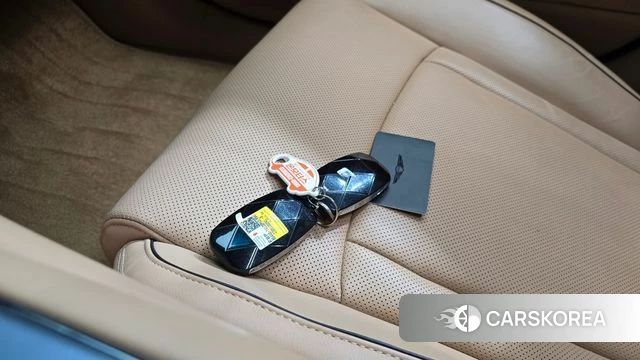 Genesis G90 (RS4) id 4928935 из Кореи 7
