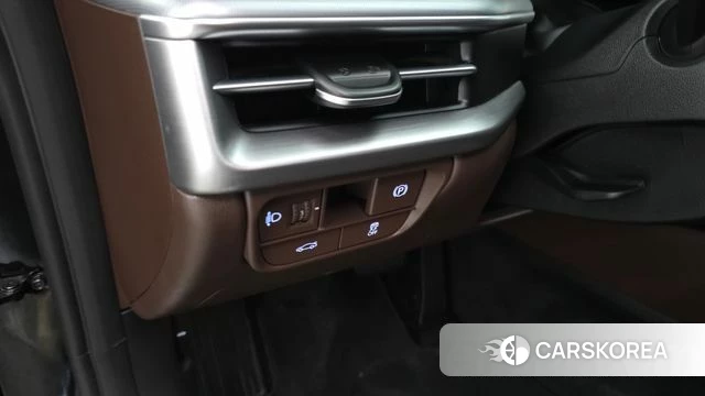 Hyundai Grandeur (GN7) id 5011800 из Кореи 7