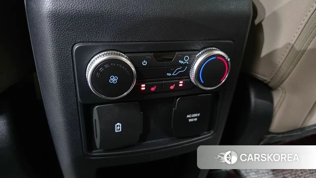 Ford Explorer 6th Generation id 4195909 из Кореи 7