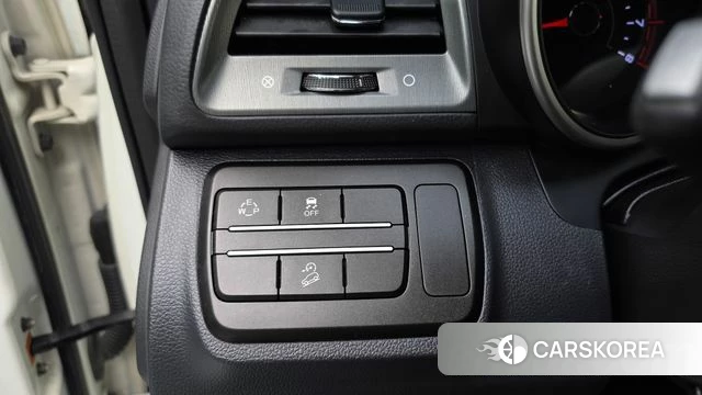 Ssangyong Tivoli Armor id 4988140 из Кореи 7