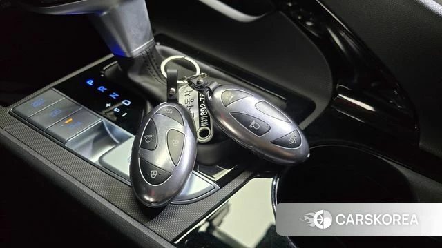 Hyundai The New Avante (CN7) id 5051732 из Кореи 7