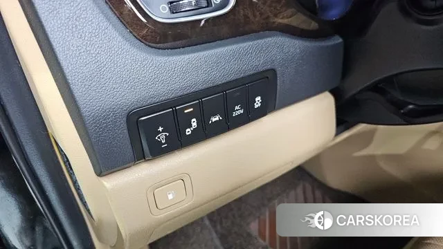 Kia The New Carnival id 3713526 из Кореи 7