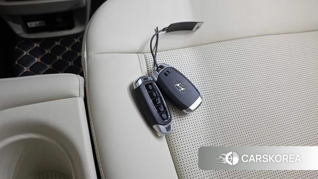 Hyundai Casper Electric id 4950165 из Кореи 7