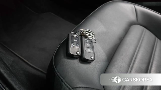 Volkswagen The New Passat id 4983127 из Кореи 7
