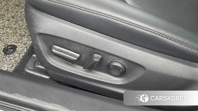 Toyota Camry (XV70) id 4907579 из Кореи 7