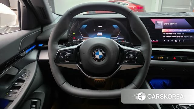 BMW 5 Series (G60) id 5026347 из Кореи 7