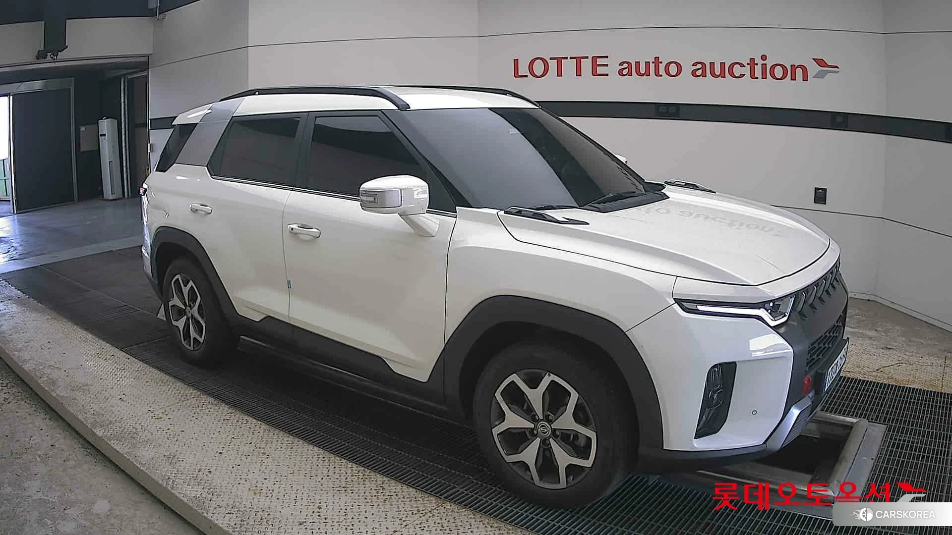 SsangYong Torres id 4990100 из Кореи 7