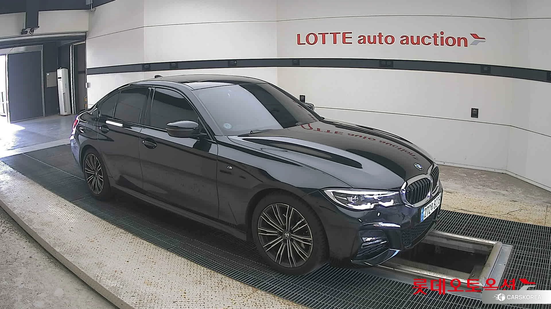 BMW  320i id 4989971 из Кореи 7