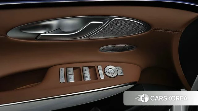 Genesis GV70 id 5025846 из Кореи 7