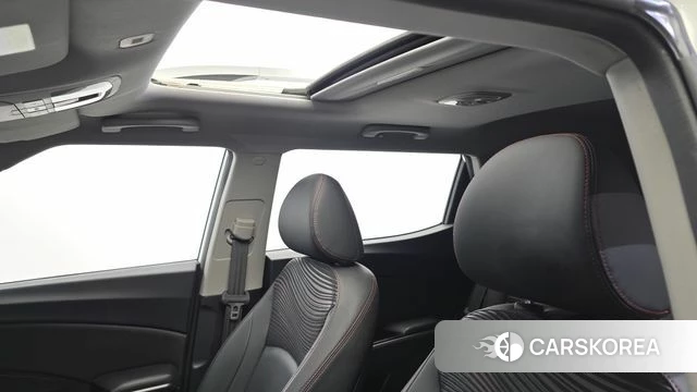 Ssangyong Tivoli Air id 5048505 из Кореи 7