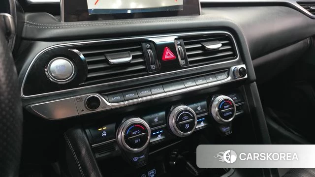 Genesis G70 id 5054578 из Кореи 7