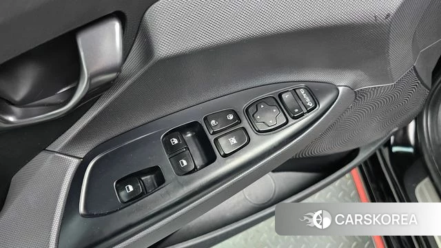 Hyundai Veloster (JS) id 4518643 из Кореи 8