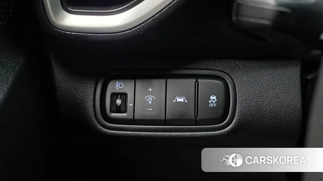 Hyundai Venue id 5041188 из Кореи 8
