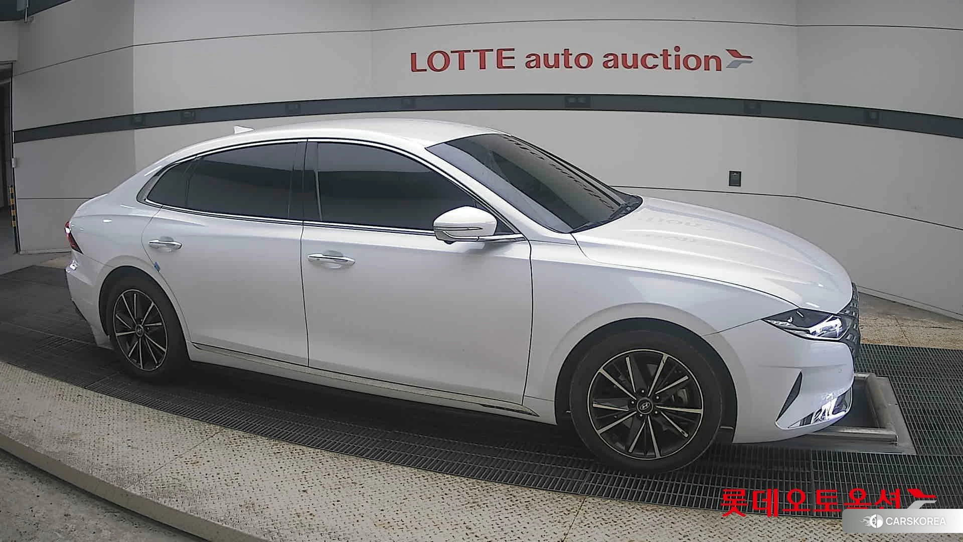 Hyundai Grandeur id 4984591 из Кореи 8