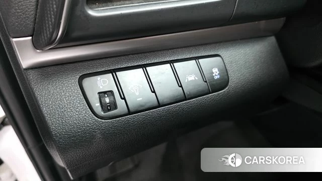 Hyundai The New Avante AD id 5054308 из Кореи 8