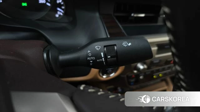 Lexus New ES300h id 4895567 из Кореи 8