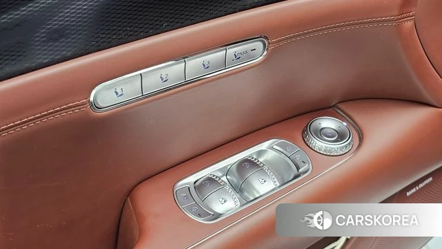 Genesis G90 (RS4) id 4928869 из Кореи 8