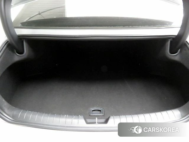 Hyundai Grandeur (GN7) id 4779065 из Кореи 8