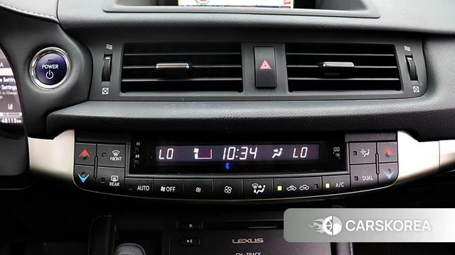 Lexus CT200h id 5028668 из Кореи 8