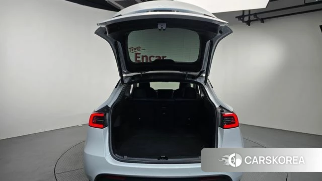 Tesla Model Y id 5046656 из Кореи 8