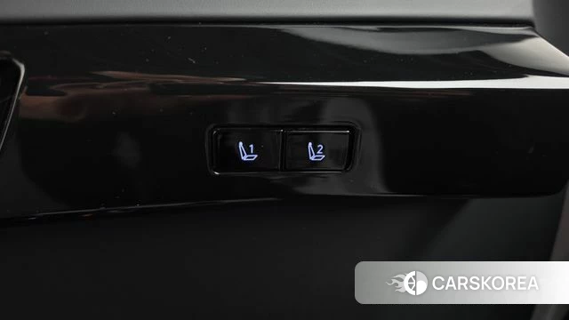 Hyundai Grandeur (GN7) id 4749689 из Кореи 8