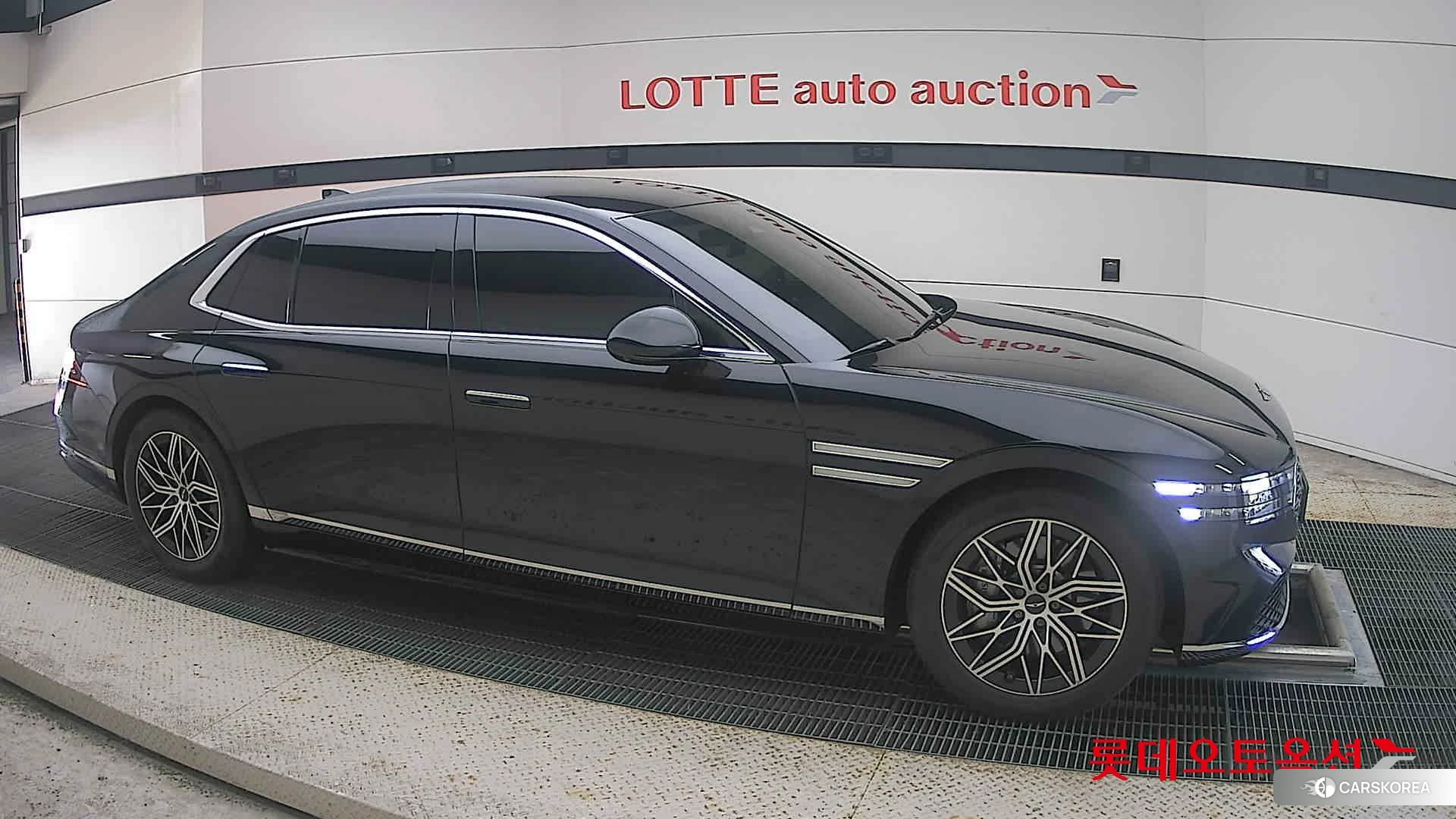 Hyundai G90 id 5001049 из Кореи 8