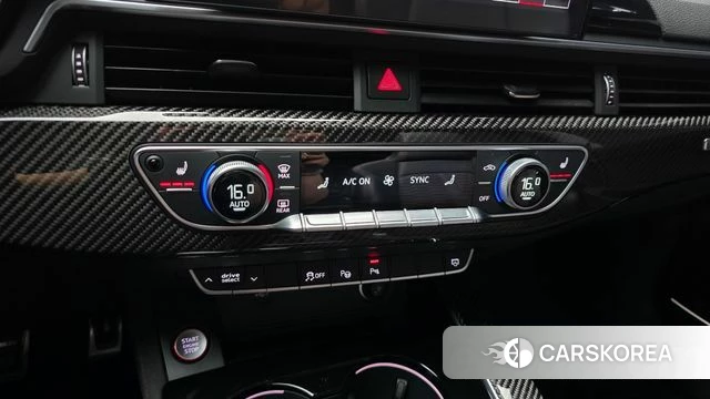 Audi RS5 (F5) id 4585384 из Кореи 8