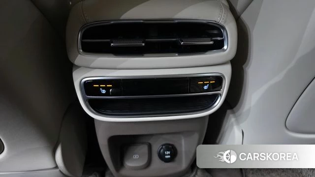 Genesis GV80 id 4986721 из Кореи 8