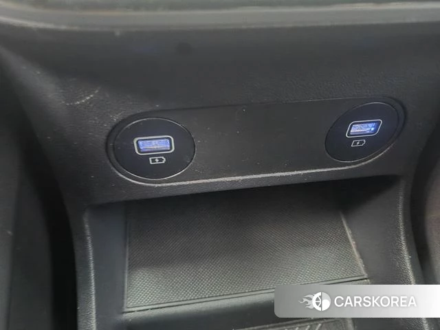 Hyundai Ionic 5 id 5012312 из Кореи 8