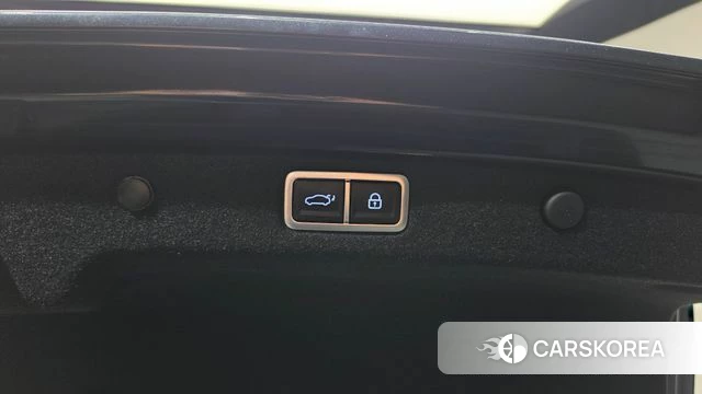 Hyundai Grandeur (GN7) id 4985978 из Кореи 8