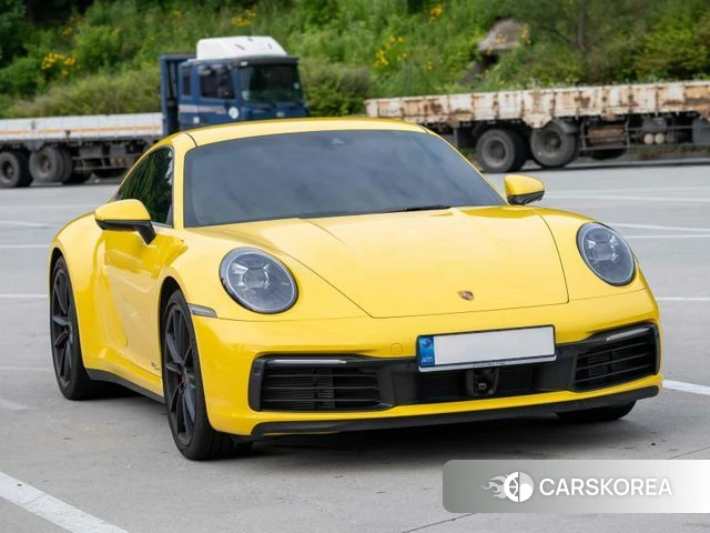 Porsche 911(992) id 4992398 из Кореи 8