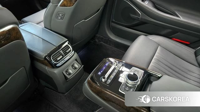 Genesis G90 id 4992193 из Кореи 8