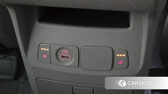 Kia The New Carnival id 4998689 из Кореи 8