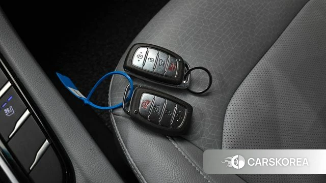 Hyundai Ionic Hybrid id 4765510 из Кореи 8
